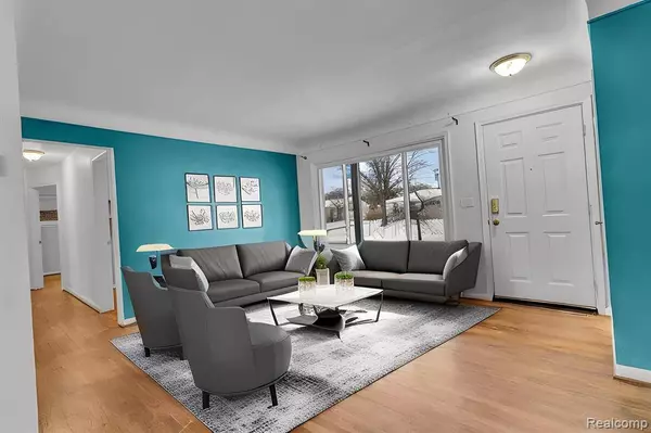 9290 Louisiana Street, Livonia, MI 48150