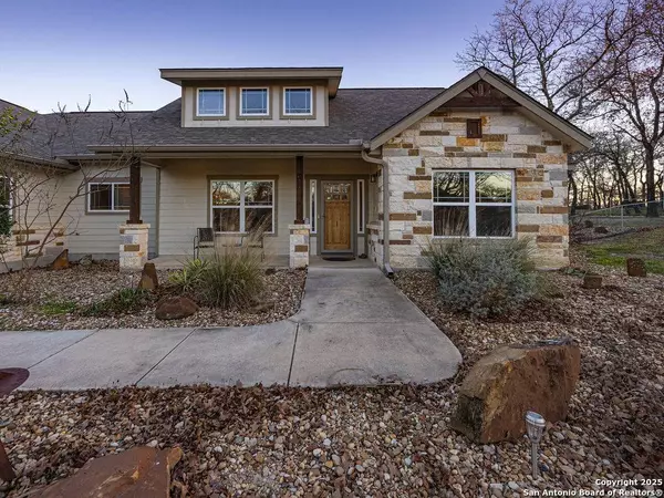 311 Cibolo Ridge, La Vernia, TX 78121