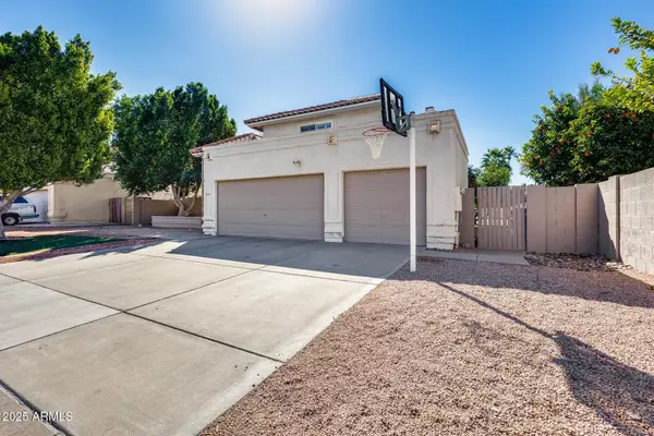 5915 E FAIRFIELD Street, Mesa, AZ 85205