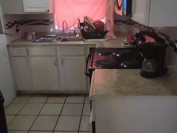 2420 EDWIN ST NE, Winter Haven, FL 33881