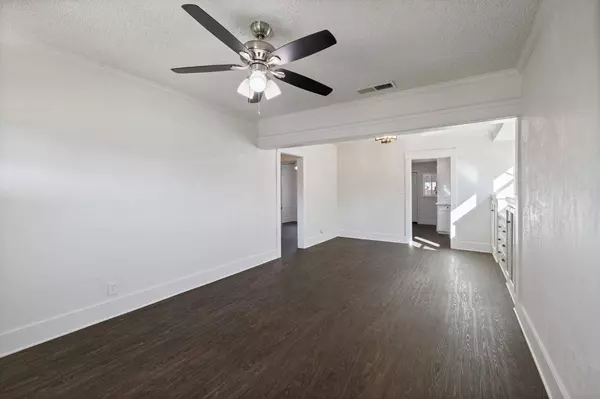 1014 N Arthur AVE, Fresno, CA 93728