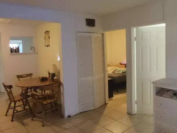 2420 EDWIN ST NE, Winter Haven, FL 33881