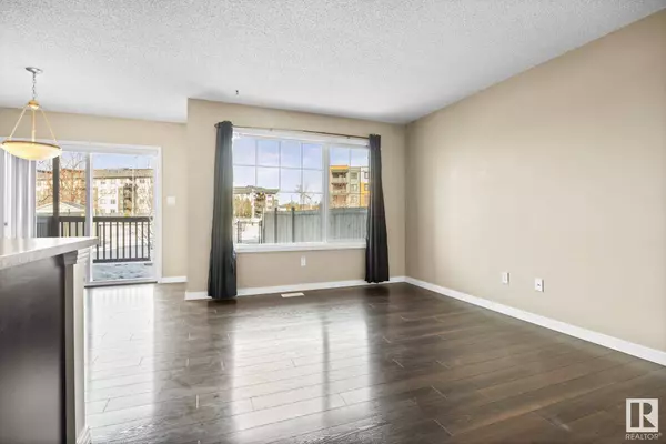 13426 166 AV NW, Edmonton, AB T6V 0G6