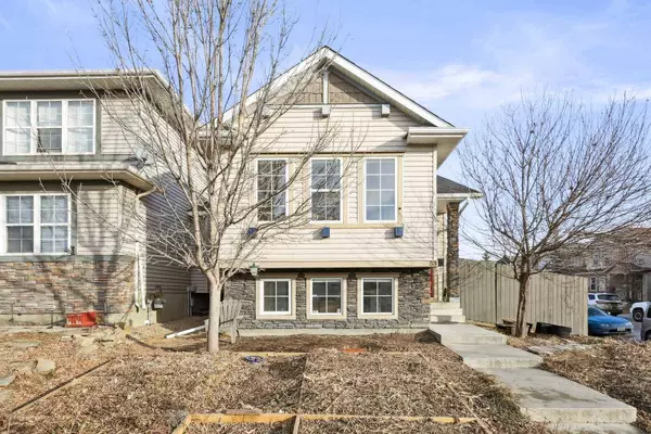 53 Panora HL NW, Calgary, AB T3K 0G4