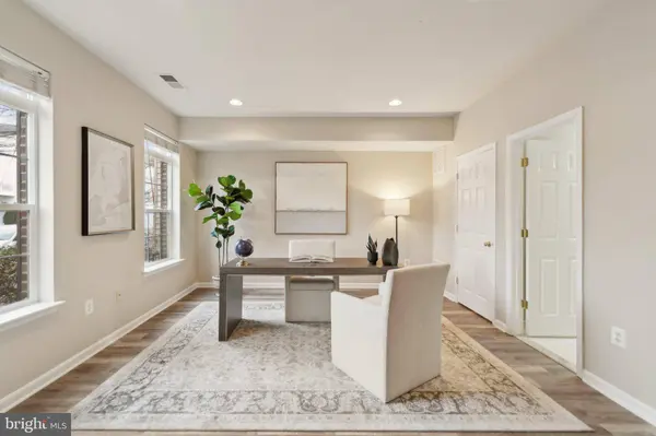 44263 HURON TER, Ashburn, VA 20147