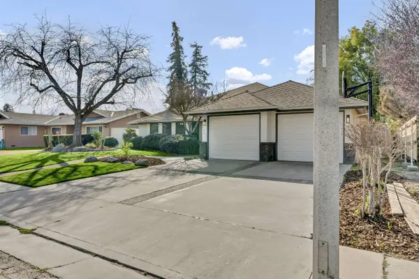 1461 Atkins Way, Porterville, CA 93257