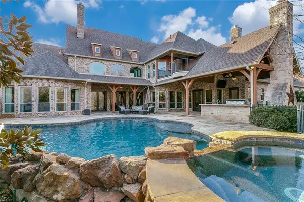 3017 Loch Meadow Court, Southlake, TX 76092