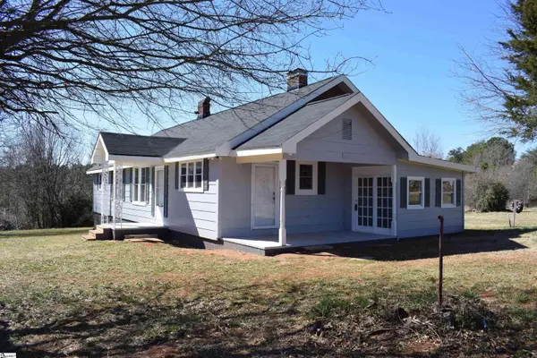 219 Shady Grove Lane, Wellford, SC 28385