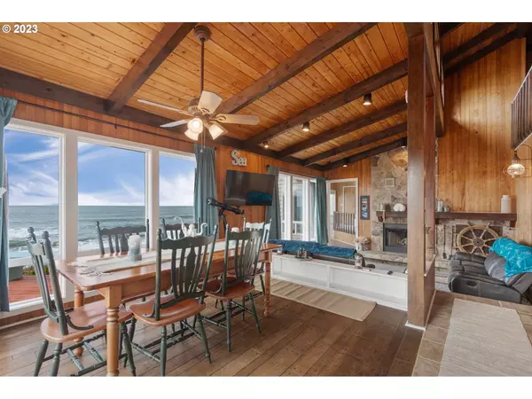 5635 EL CIRCULO AVE, Lincoln City, OR 97367