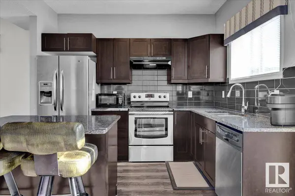 #44 6520 2 AV SW, Edmonton, AB T6X 1S4