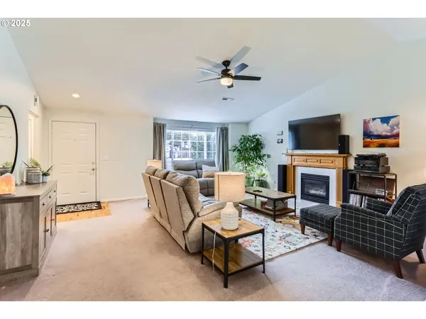 247 S NECTARINE ST, Cornelius, OR 97113