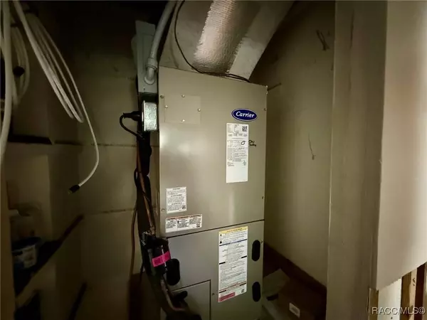 939 NE 4th AVE, Crystal River, FL 34428