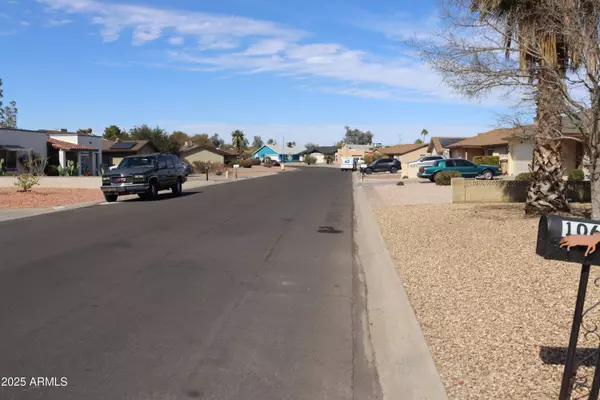 10621 N 115TH Avenue, Youngtown, AZ 85363