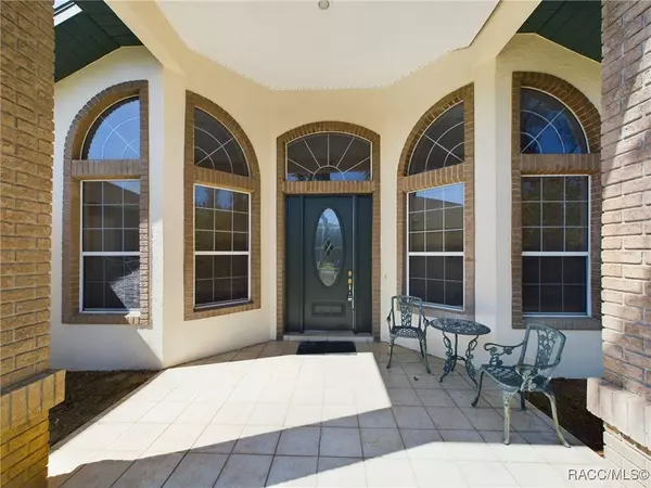 930 N Country Club DR, Crystal River, FL 34429