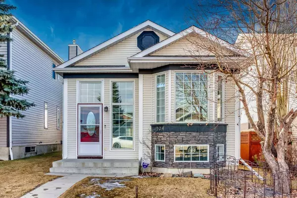 104 Hidden GN NW, Calgary, AB T3A 5K7
