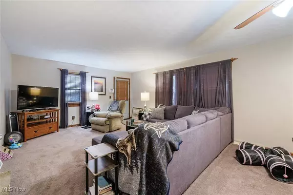 4916 Hiram AVE NW, Warren, OH 44483