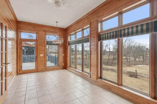 301 Tvedt Drive, Mount Horeb, WI 53572