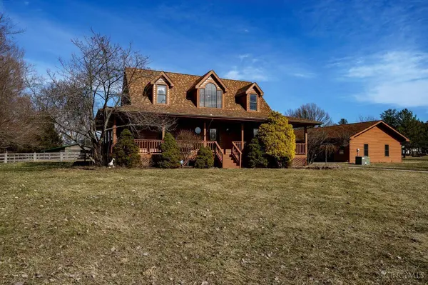 4206 Rapture Dr, Batavia, OH 45103