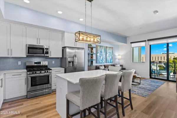 7300 E EARLL Drive #3016, Scottsdale, AZ 85251