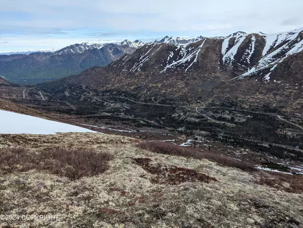 10 Unknown Street, Eagle River, AK 99577