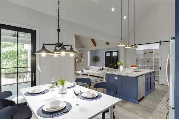 5975 P W A DR, Cumming, GA 30041