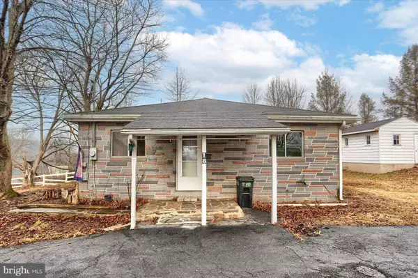18 WINDY HILL RD, Shermans Dale, PA 17090