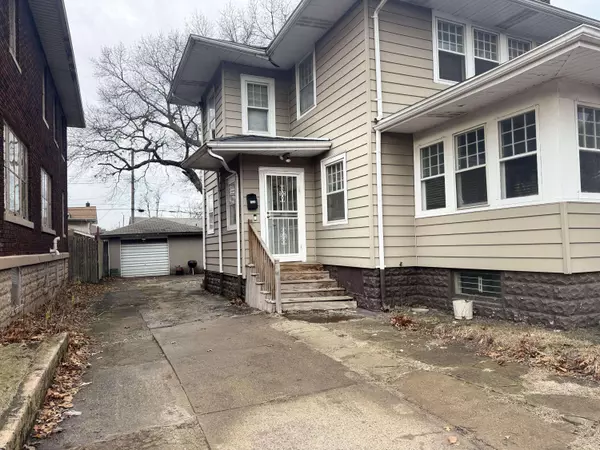 722 Buchanan ST, Gary, IN 46402