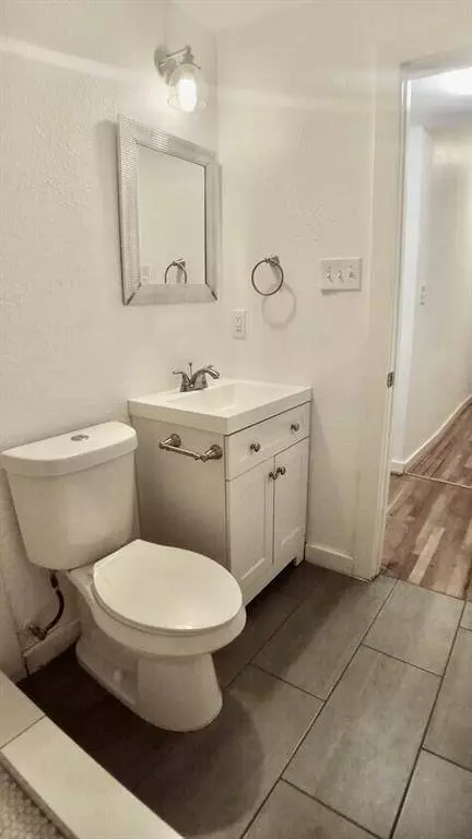 801 & 803 W Baltimore Avenue, Fort Worth, TX 76110