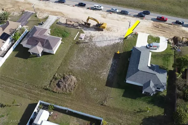 925 Diplomat Pkwy E, Cape Coral, FL 33909