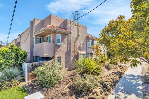 4666 Mission Ave #13, University Heights, CA 92116