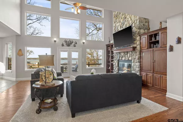 59 Private Road 52365, Pittsburg, TX 75686