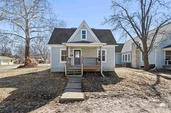 601 Kearney ST, Manhattan, KS 66502