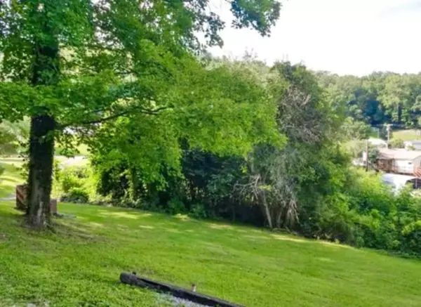 390 Morton Ln #1, Jellico, TN 37762