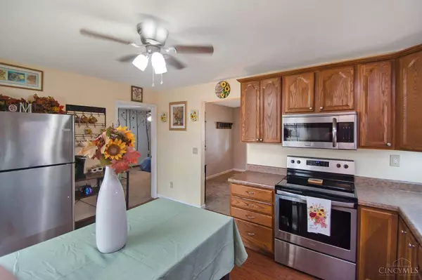 7412 Fairview Dr, Marion Twp, OH 45107