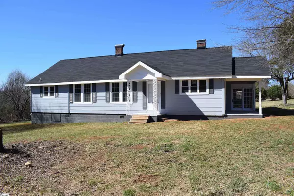 219 Shady Grove Lane, Wellford, SC 28385