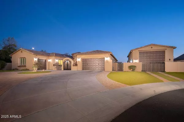 7157 E IVYGLEN Circle, Mesa, AZ 85207