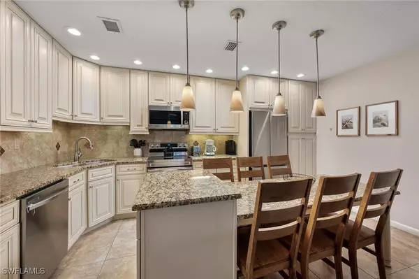 845 E Gulf DR #232, Sanibel, FL 33957