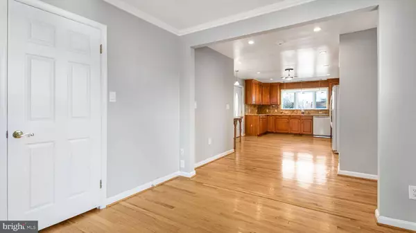 8708 EDMONSTON, Berwyn Heights, MD 20740