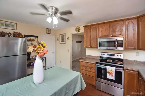 7412 Fairview Dr, Marion Twp, OH 45107