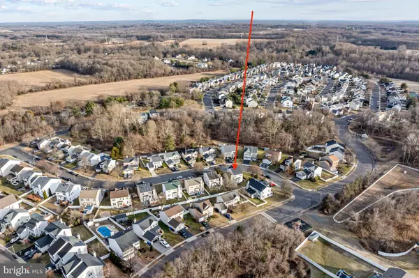 3 CHEROKEE TRL, Burlington, NJ 08016