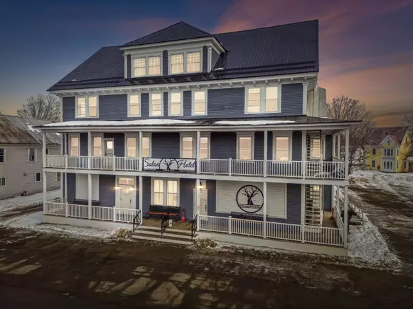 4 S Main ST, Solon, ME 04979