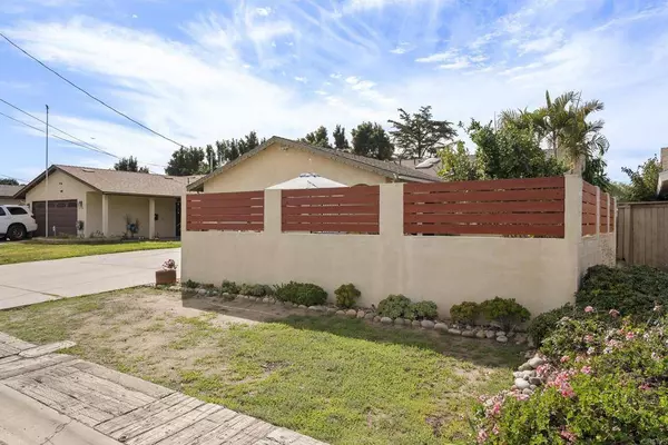 2574 Mulder ST, Lemon Grove, CA 91945