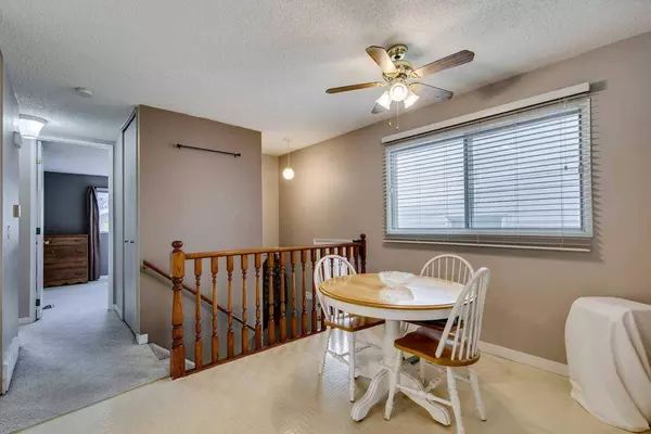 147 Sunbank WAY SE, Calgary, AB T2X 2E4