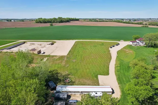 5429 County Road Q, Middleton, WI 53597