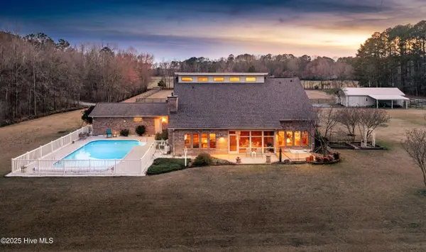 974 Pocosin RD, Winterville, NC 28590