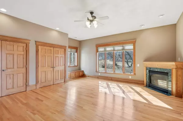 301 Tvedt Drive, Mount Horeb, WI 53572