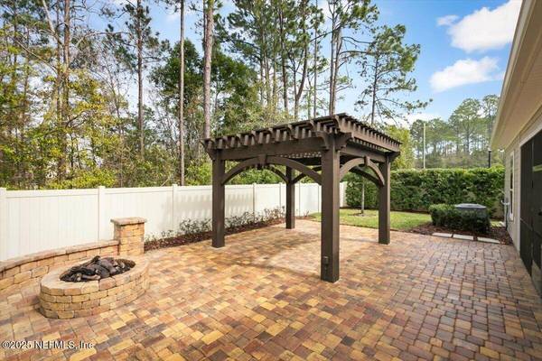 4693 MARILYN ANNE DR, Jacksonville, FL 32257