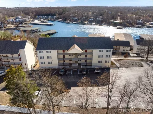1481 Ledges DR #C-42, Osage Beach, MO 65065