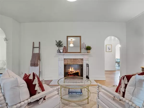 2004 MAGNOLIA AVE, Sanford, FL 32771