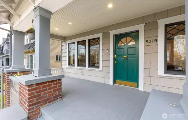 5215 18th AVE NE, Seattle, WA 98105